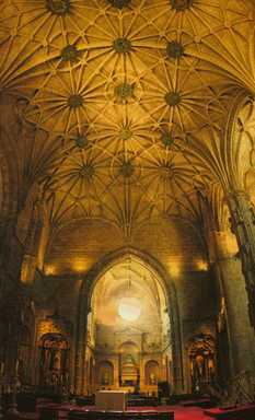 Jerónimos Monastery interior